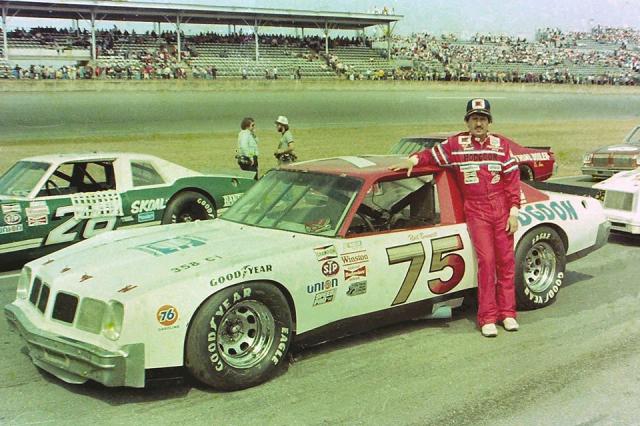 Bonnett with his Pontiac at the event.