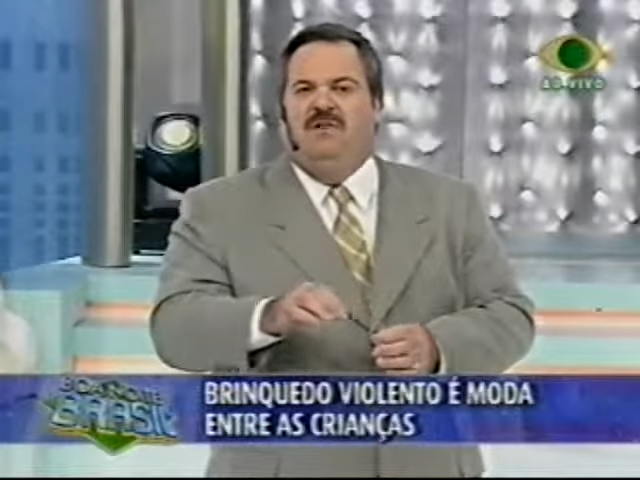 Boa noite Brasil "Yu Gi Oh segment" - Boa noite Brasil (lost "Yu-Gi-Oh segment" from Brazilian television variety show; 2003)