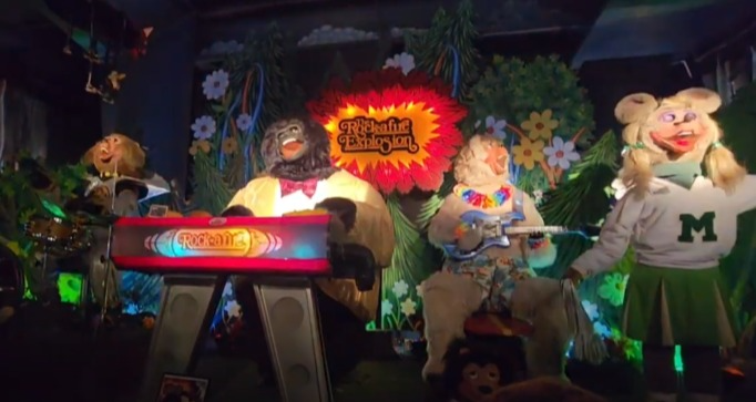 40 FOUND MEDIA - Tears of a Clown - The Rock-afire Explosion Live Audio - YouTube.png