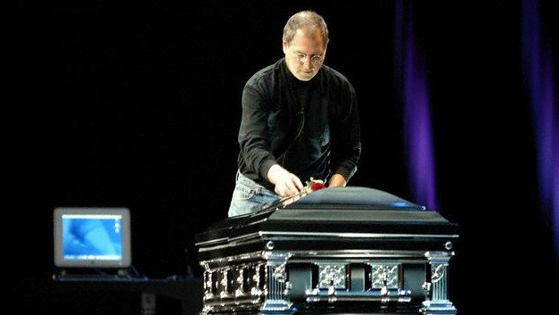 20231-21675-Steve-Jobs-declares-OS-9-dead-WWDC-excerpt-2002-l.jpg