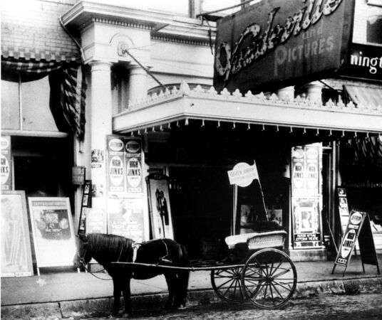 Jefferson (Jewell) Theater in Springfield, Missouri