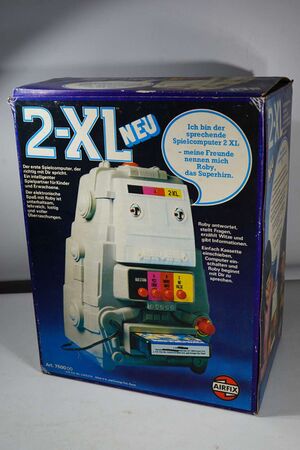The box for the German Mego 2-XL Robot, released by Airfix. (first image)