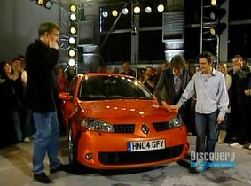 The presenters lord over a Renault Mégane in the 13th episode.