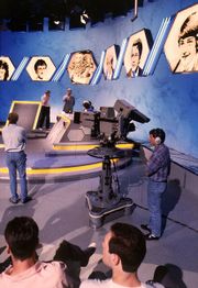 A 1987 behind-the-scenes photo from the audience's perspective.
