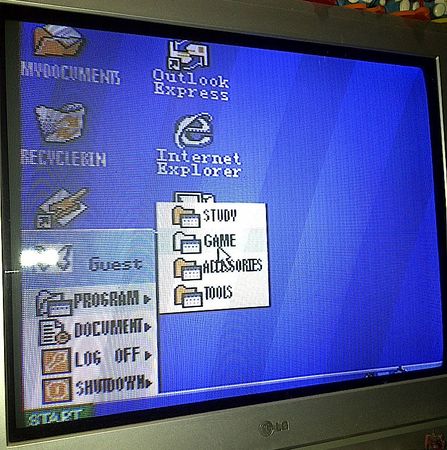 Main menu screen, replicating Windows 2000 instead of XP.