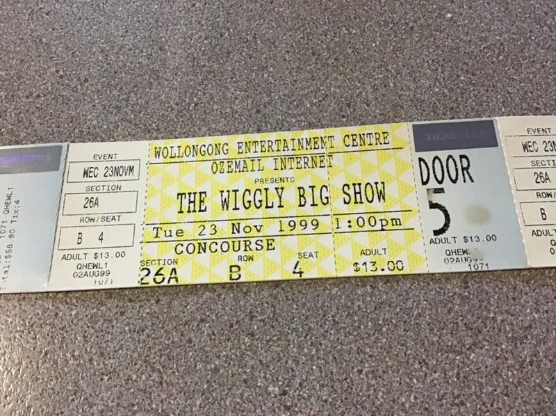 File:TheWigglyBigShowTourTickets.jpg