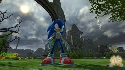 Sonic standing in the stage's opening area.