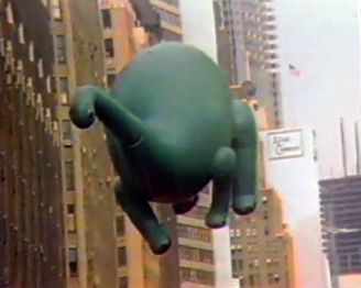 The Dino balloon on the 1970 telecast.