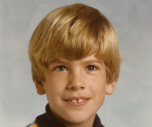 Original Picture of the cover, this is Karl in 3rd grade in 1979