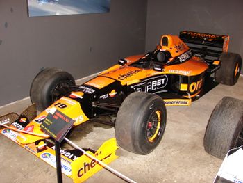 The Arrows A21, the car that Arrows competed with in the 2000 Formula One series.