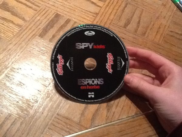 An image of the Canadian DVD bundled with Kellogg's products supposedly containing the Sleepy Sharks scene.