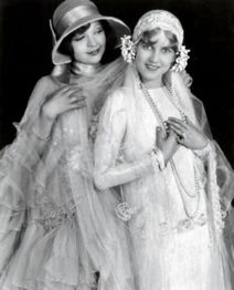 Ruth Taylor as Lorelei Lee and Alice White as Dorothy Shaw.