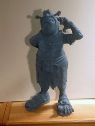 A sculpt of the Shrek used in the short (2/4).