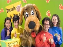 The Latin American Wiggles with Wags during the filming of Episodio 17