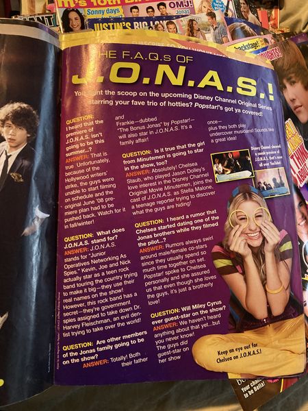 File:J.O.N.A.S. Popstar Magazine.jpg