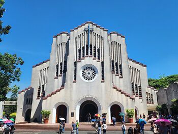 Baclaran Church. Shown in the Tagalog version of the PSA.