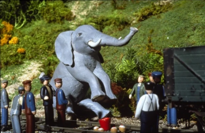 The elephant before spraying Henry.