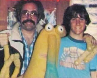 From left to right: Director Paul Sammon, P.P. alien designed by Peter Wine, Helliot actor Steve Bailey.
