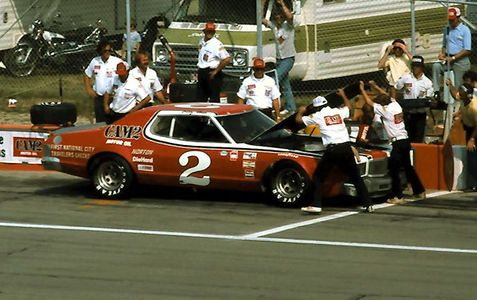 Bobby Allison's crew working on his Mercury. He ultimately finished 4th.