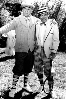 A still showing Como with Bob Hope.