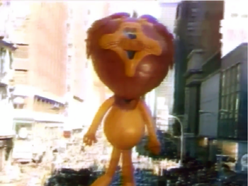 The Linus the Lionhearted balloon on the 1972 telecast.